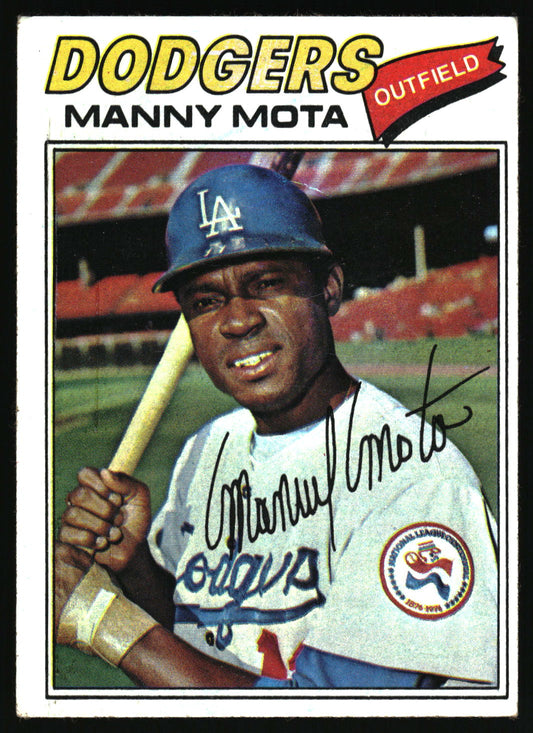 1977 Topps #386 Manny Mota