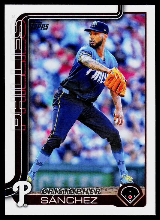 2025 Topps #109 Cristopher Sánchez Gold