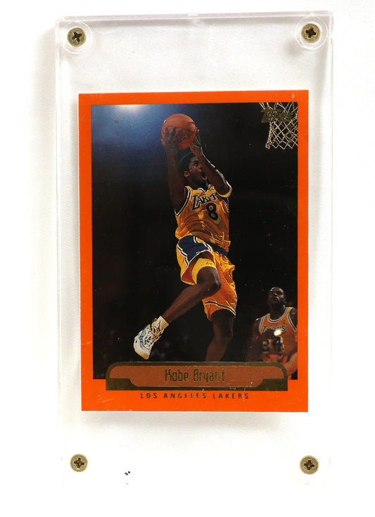1999-00 Topps #125 Kobe Bryant