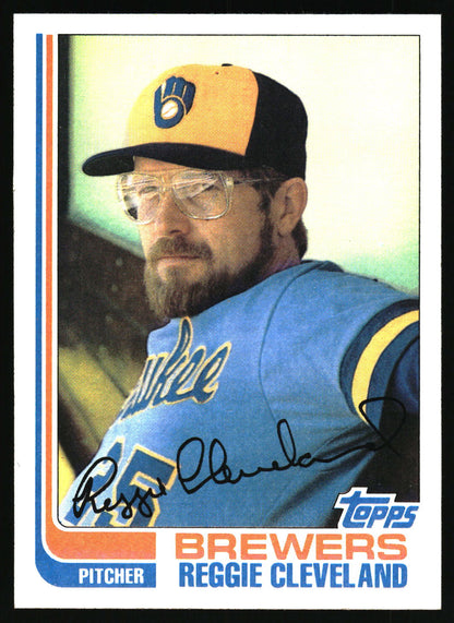 1982 Topps #737 Reggie Cleveland
